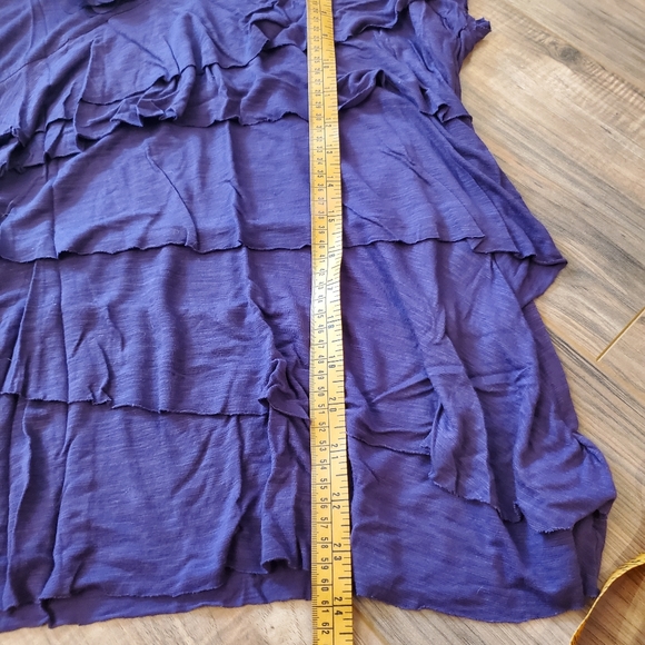 Top - Picture 3 of 6